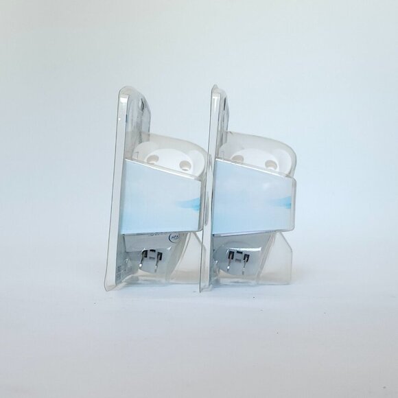 Febreze UNSTOPABBLES Scented Oil Warmer Wall Plug Alternating Dual Scents NEW 2 - Picture 5 of 5